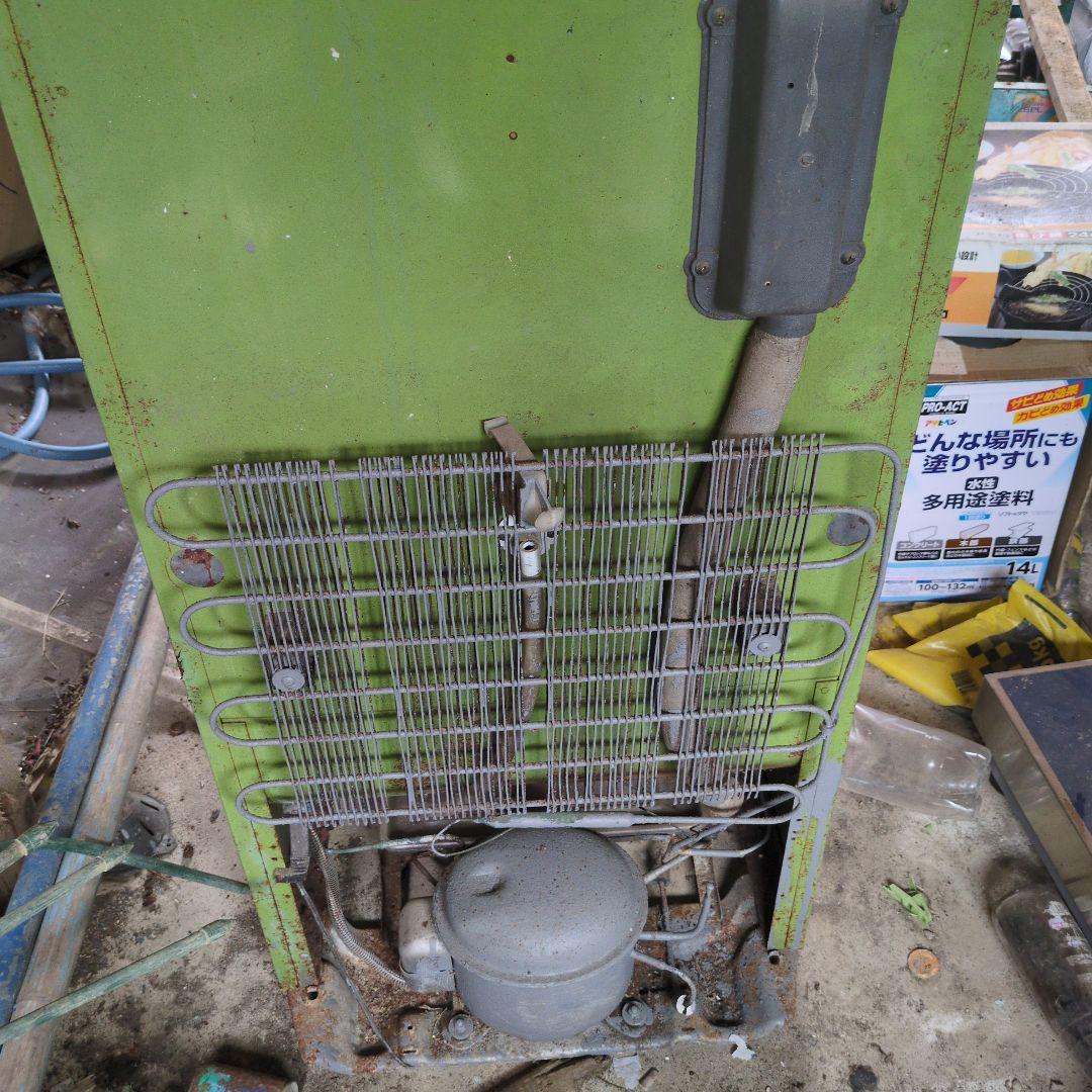 SHARP SJ-9165G 冷蔵庫 緑色ジャンク品扱い昭和レトロ年式不明