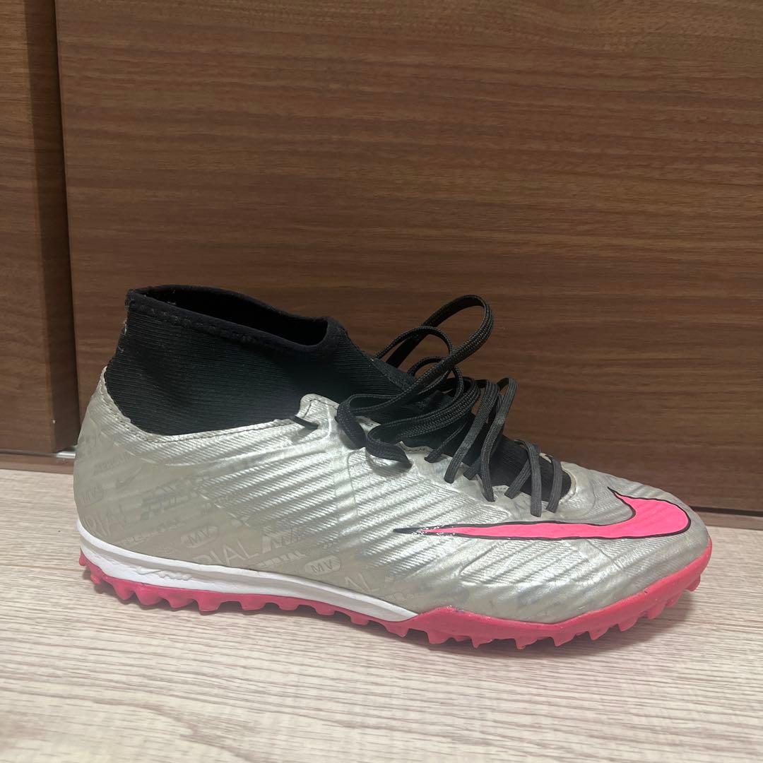 マーキュリアルスーパフライTF