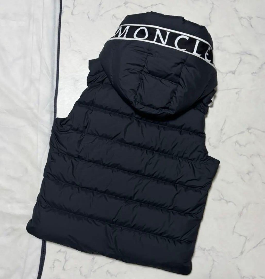 新品2022年〜23製cardamine ダウンベスト