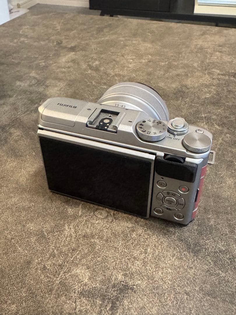 FujifilmX-A5 ミラーレスカメラ【レンズ,充電器,バッテリーセット】