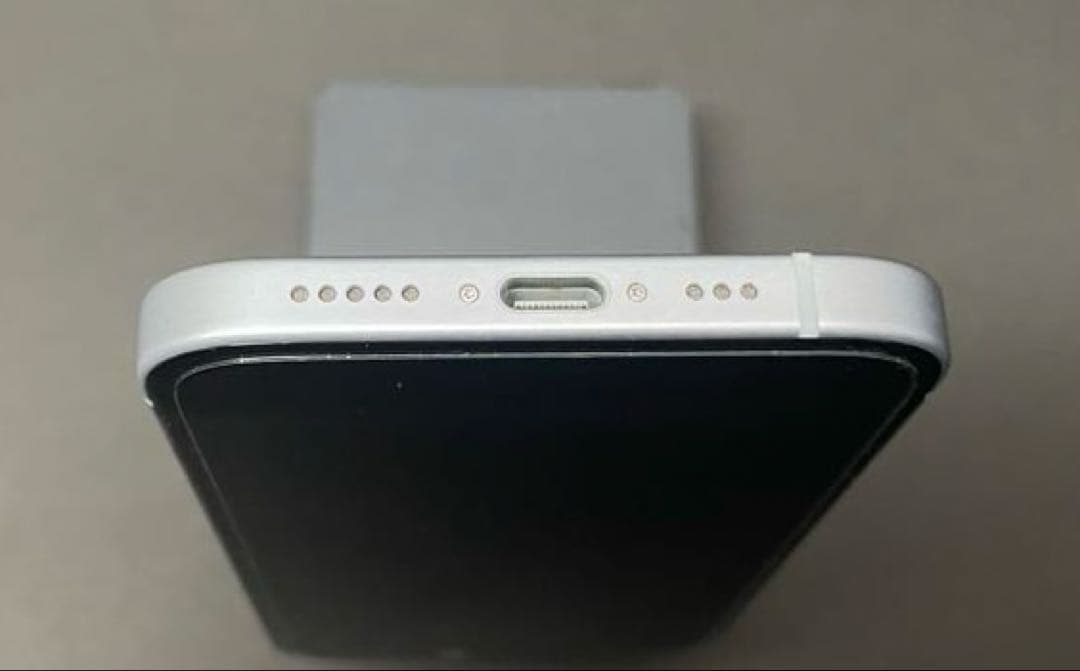 iPhone 15 Blue 256GB SIMフリー 美品 動作良好