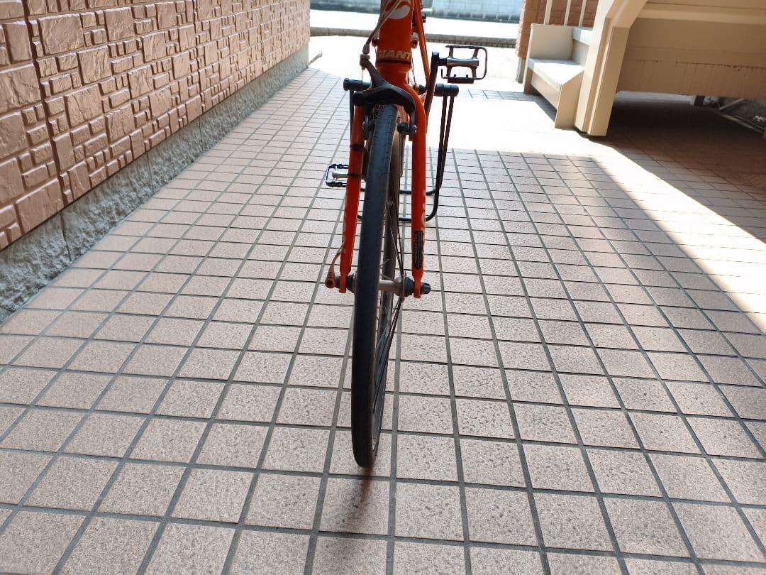 愛知県名古屋市近郊のみのお取引　GIANT IDIOM　難あり