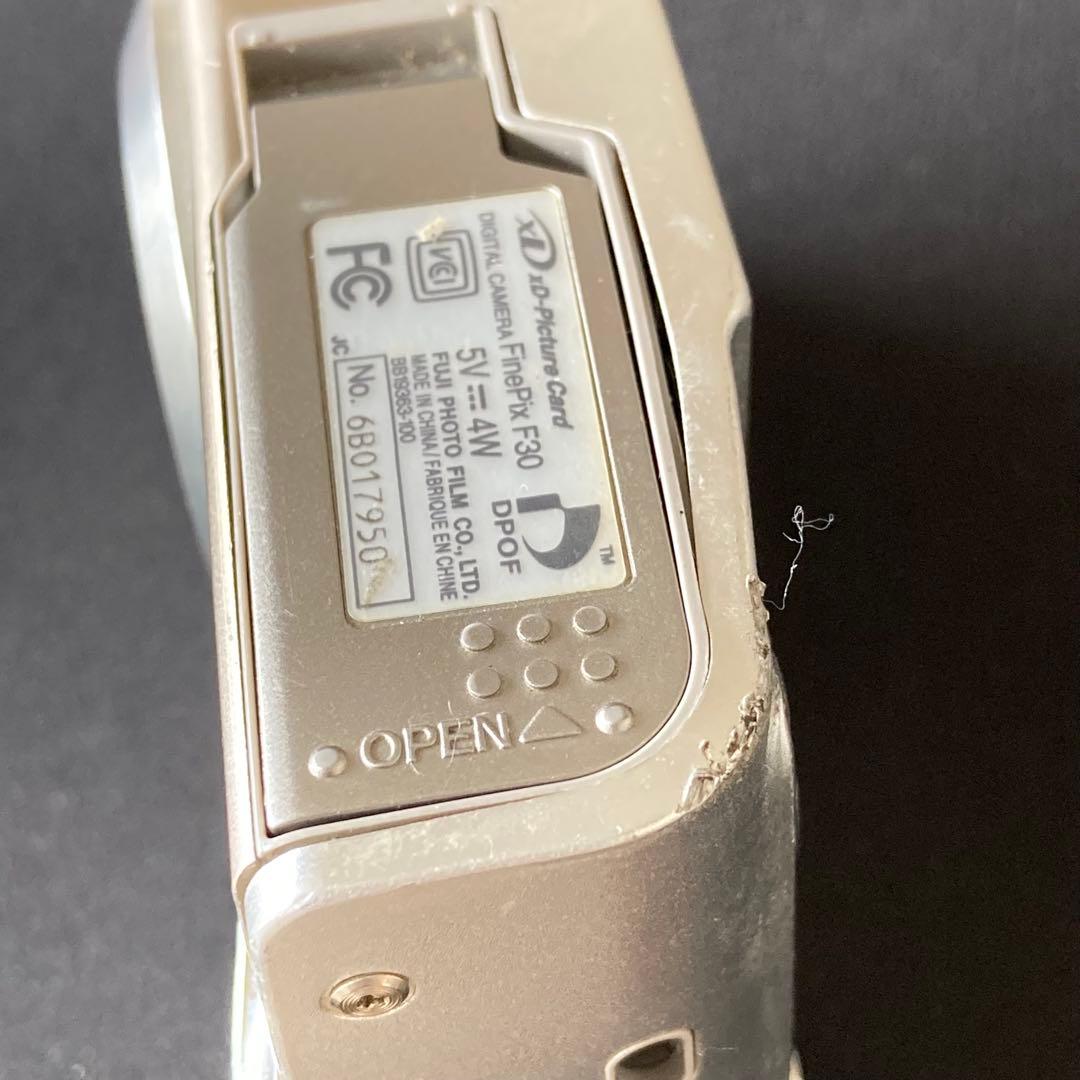 FUJIFILM finepix F30 CCDセンサー コンデジ