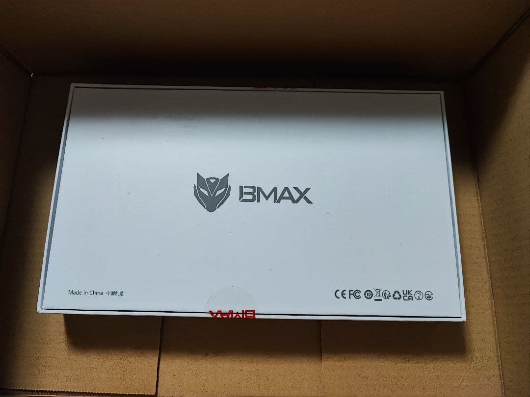 Bmax I8 ほぼ未使用　純正カバー付　付属品完備