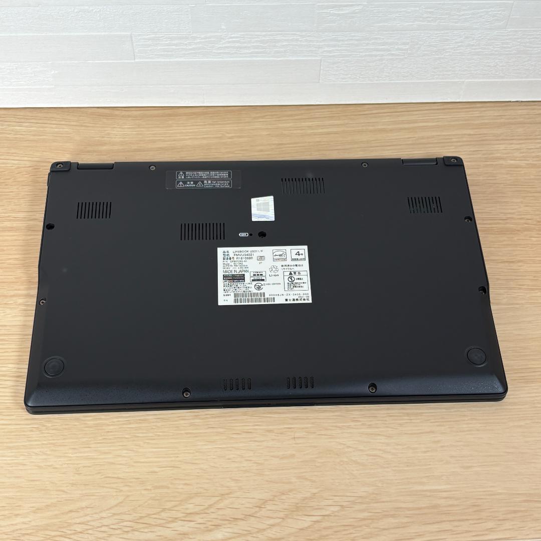 富士通　11世代i5　ノートパソコン　Windows11　SSD　AI機能　15