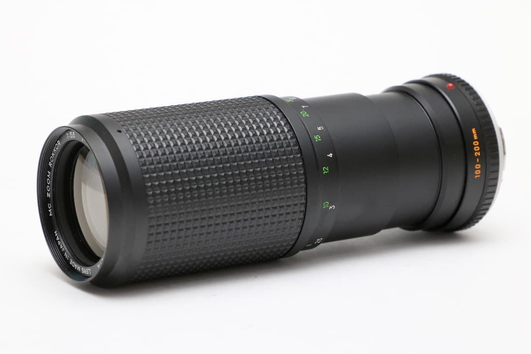ミノルタロッコール　100-200mmF5.6　（オールドレンズ）