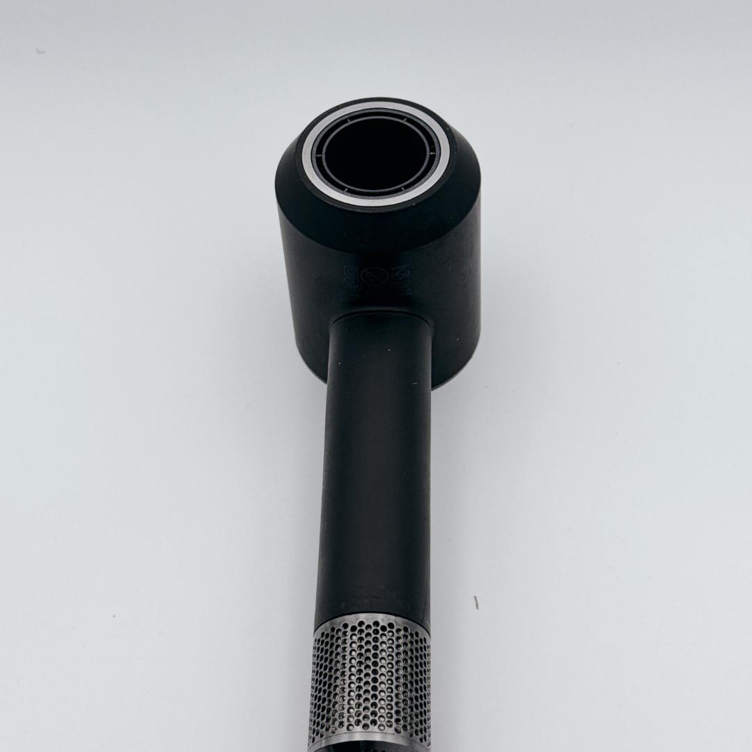 概ね美品✨dyson Supersonic Ionic ヘアドライヤー HD03