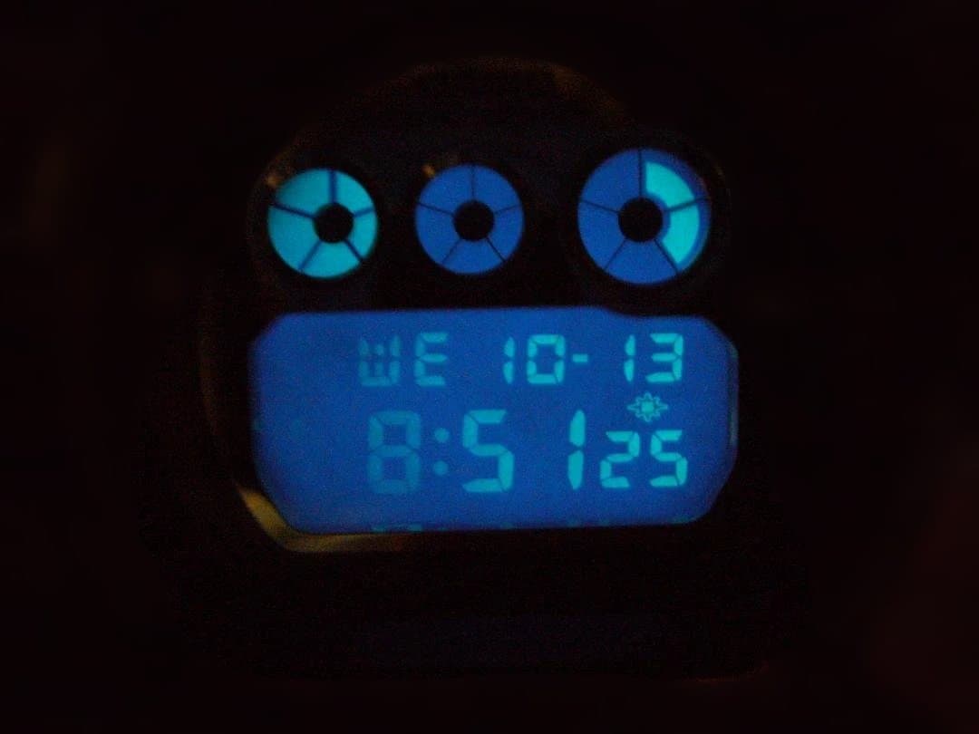 勇*い様 ★未使用■G-SHOCK DW-6900SB-4　llic C