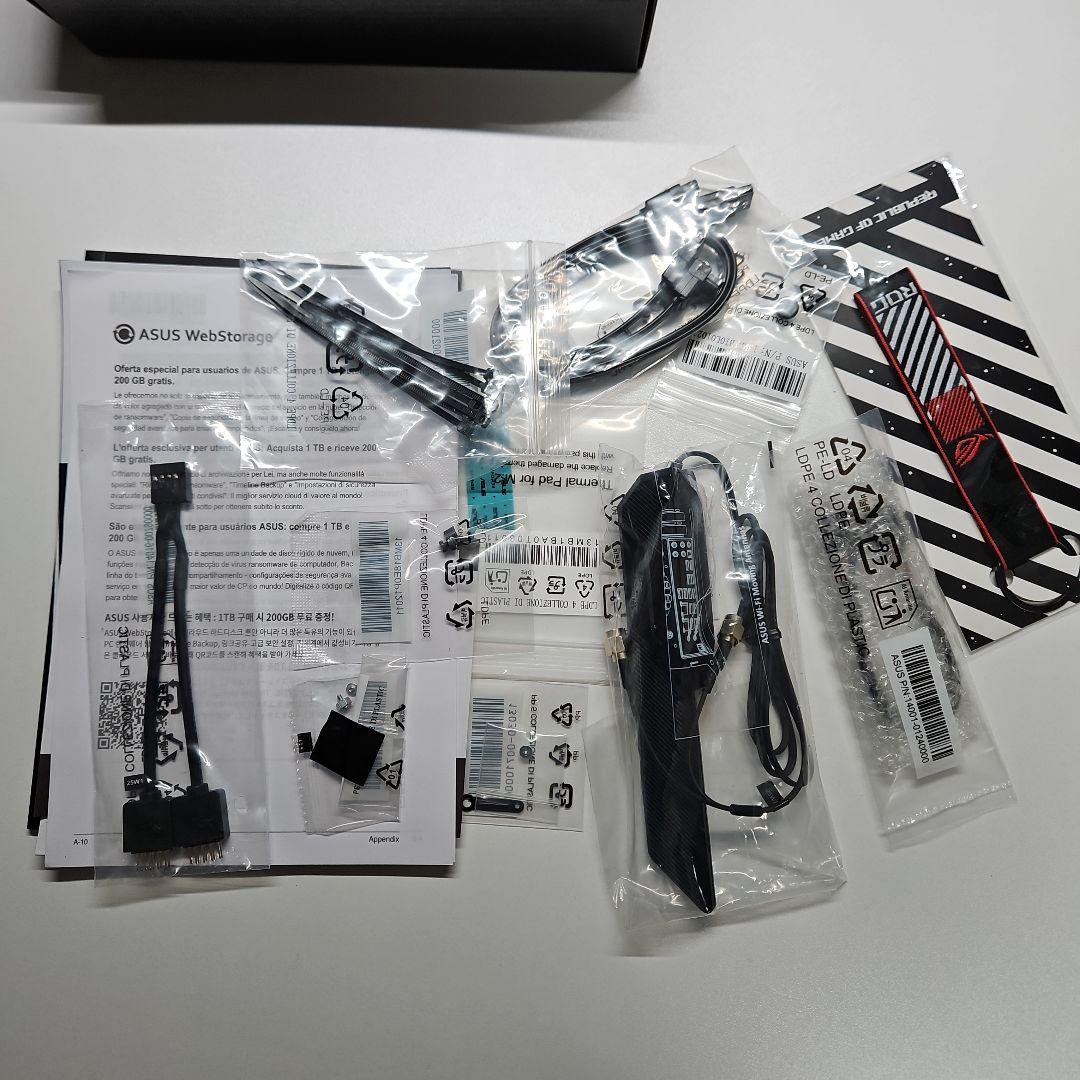 マザーボード ASUS ROG STRIX B650E-I GAMING WIFI