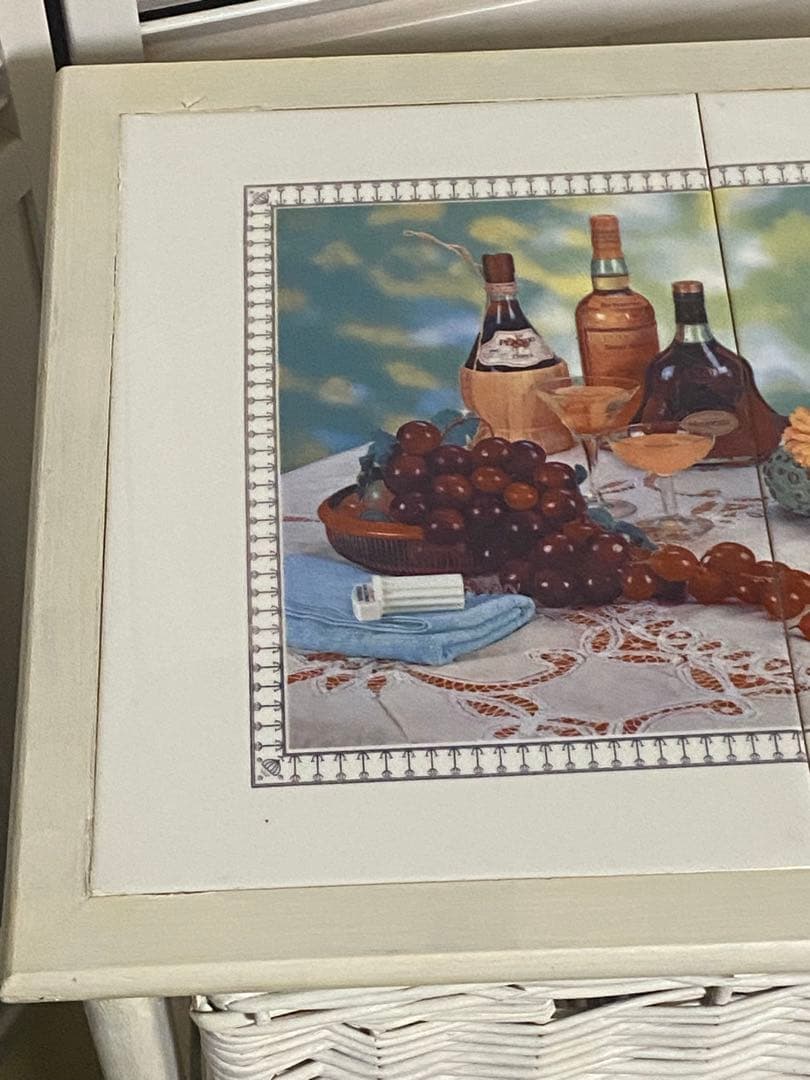 超希少デザイン♦️絵画の様なタイル天板♦️高級 ラタン チェスト♦️４段♦️送料込