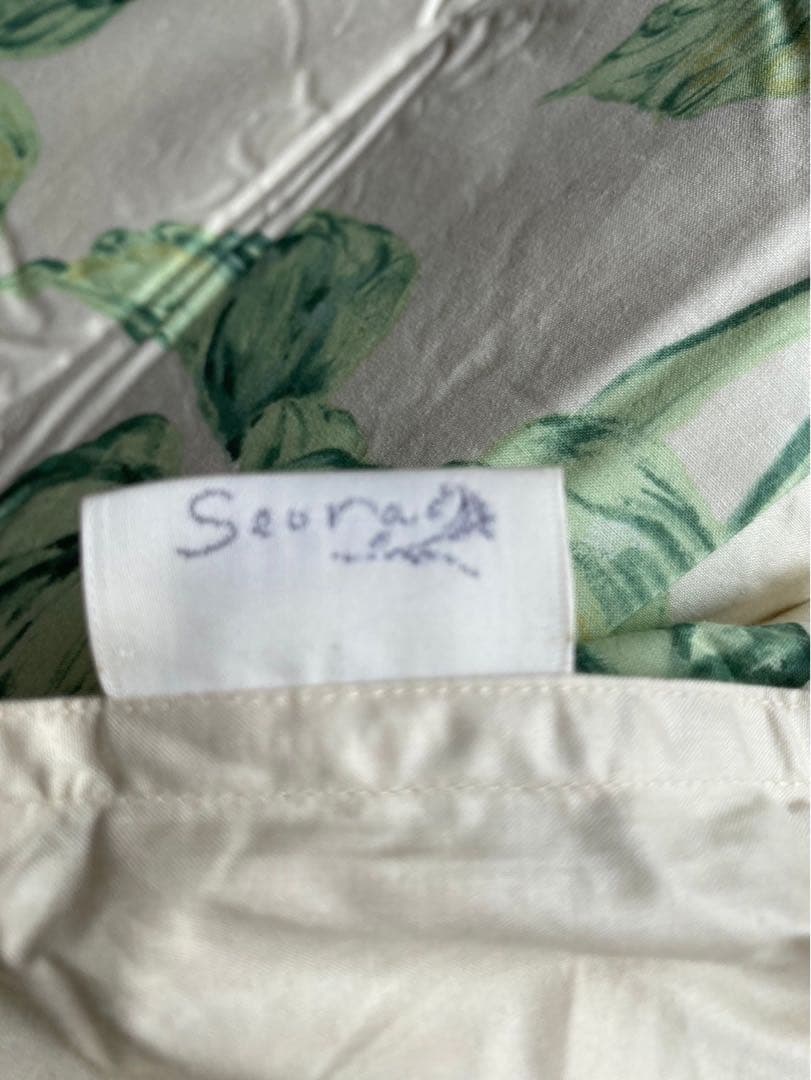 未使用 羽毛肌布団 寝具 インテリア 花柄 ダウン90% フェザー10%