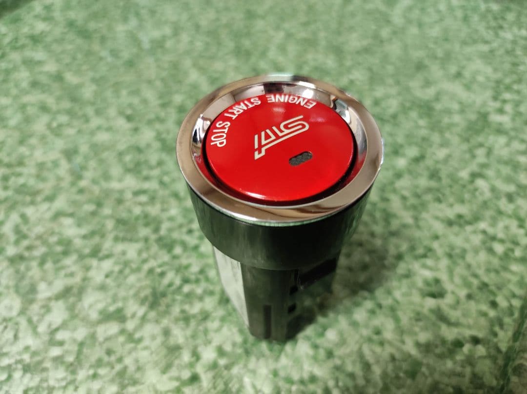 STI エンジンスタートストップボタン