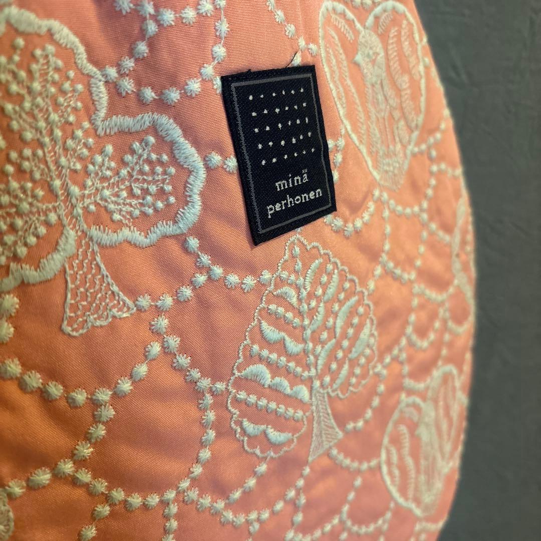 ミナペルホネン　ウズラバッグ　フォレストカード　刺繍　ミニバッグ　貴重　ピンク