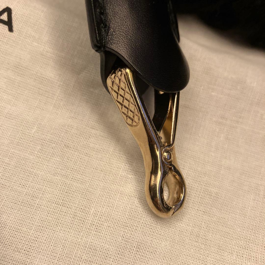 最終値下げ！バレンシアガ　パドロックヌードムートンバッグ