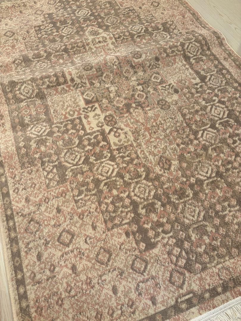 最終値下げ！【1/9まで出品】リセノ　ラグ　レッド　133cm×195cm