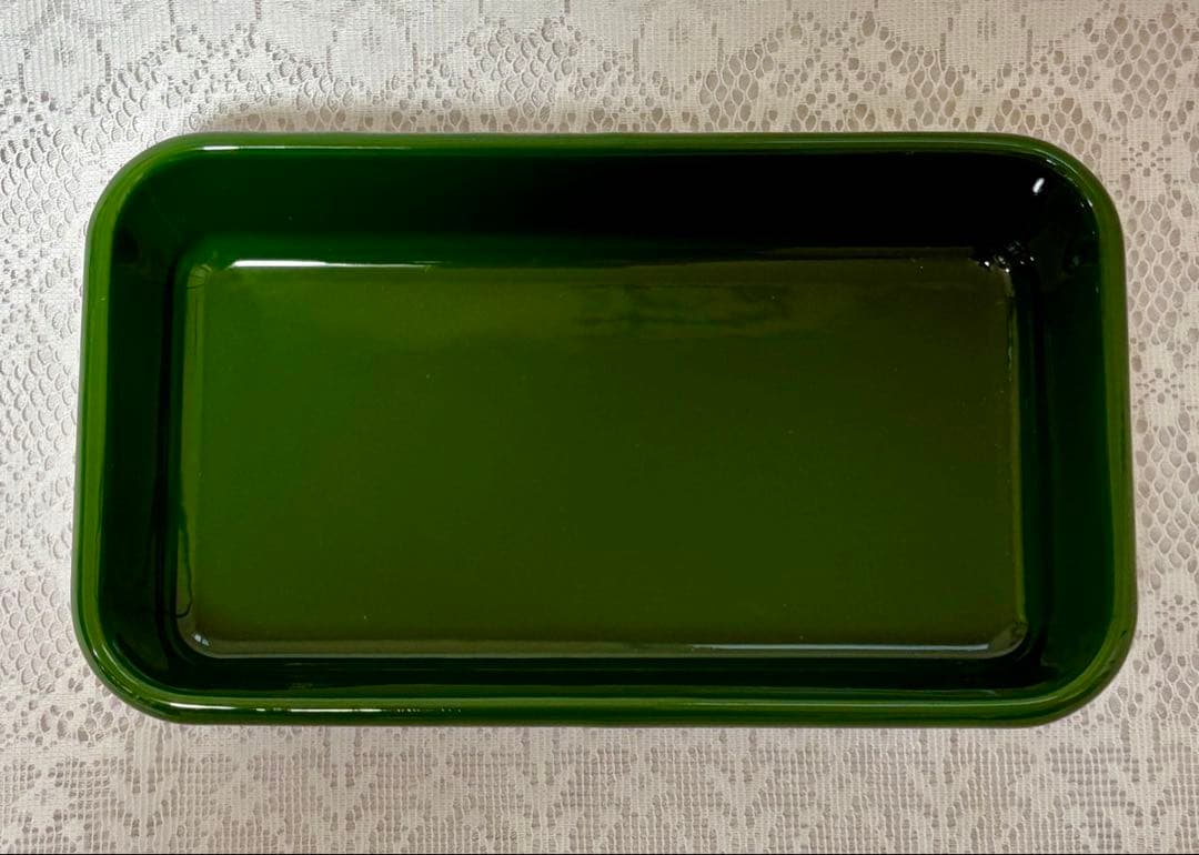 エマ・ブリッジウォーター　アスパラガス　 エナメル　ロースター　Sサイズ