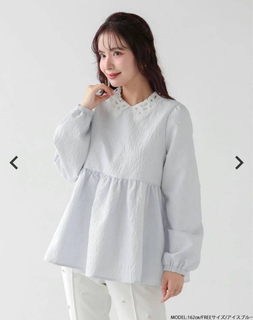 Fit more ジャガードレース襟ペプラムトップス