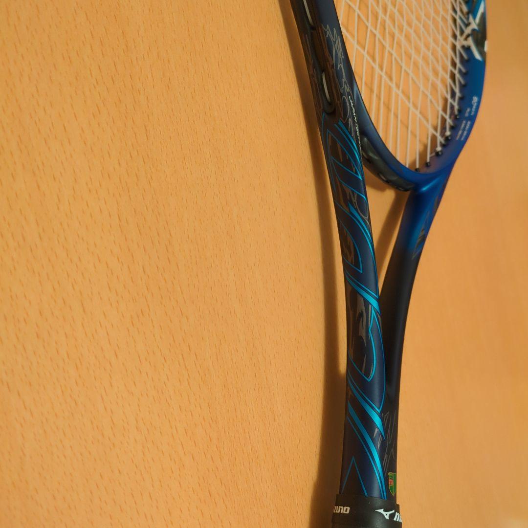 今だけ値下げ！！ミズノ ラケットカバー付