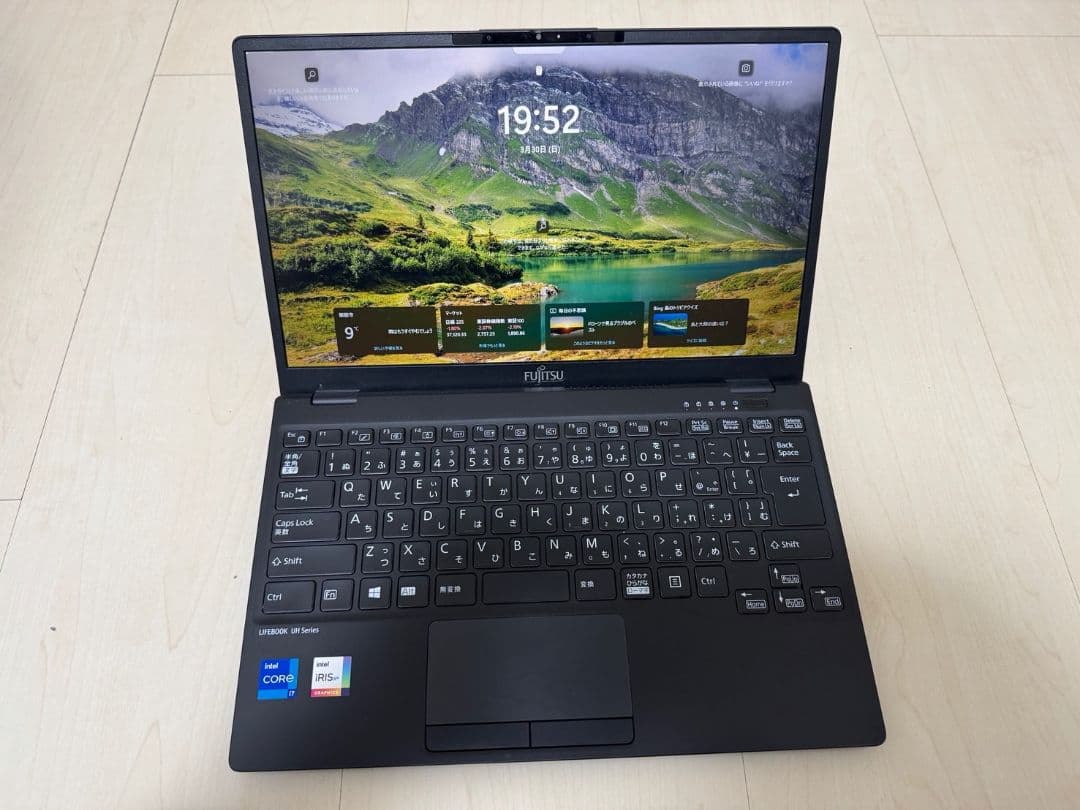 富士通 LIFEBOOK WU-X/E3