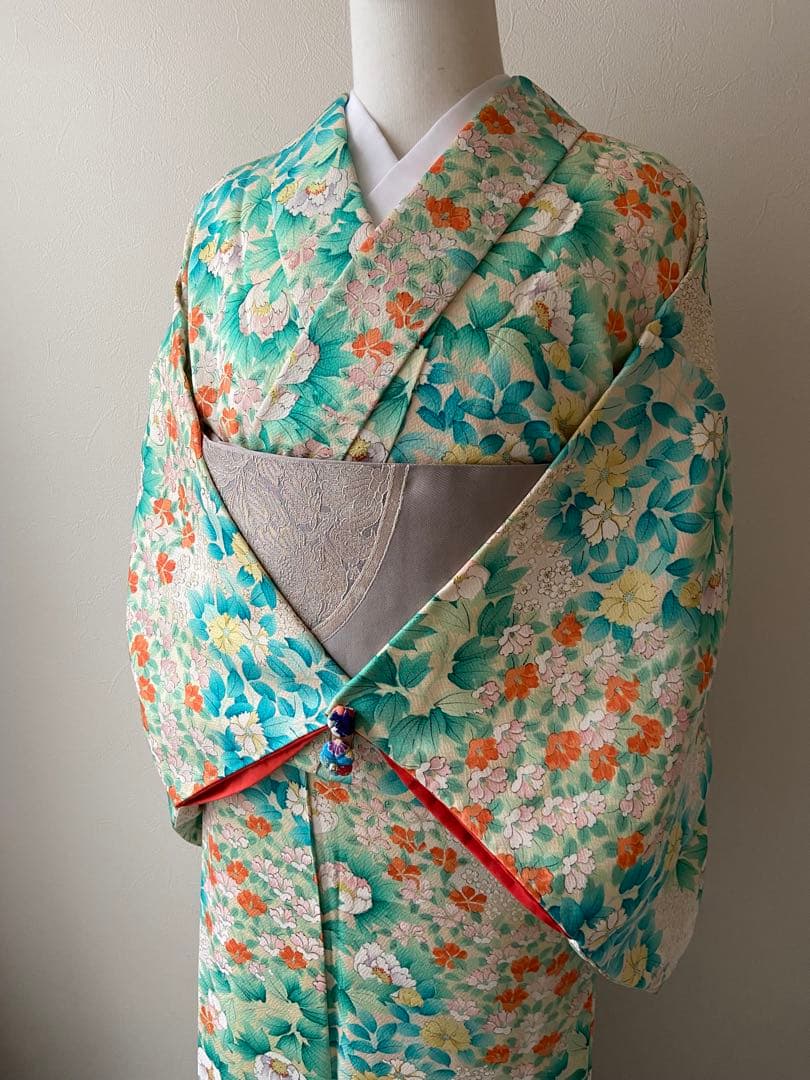 happy smileさま レトロモダン　春爛漫な雰囲気の小紋　正絹　袷