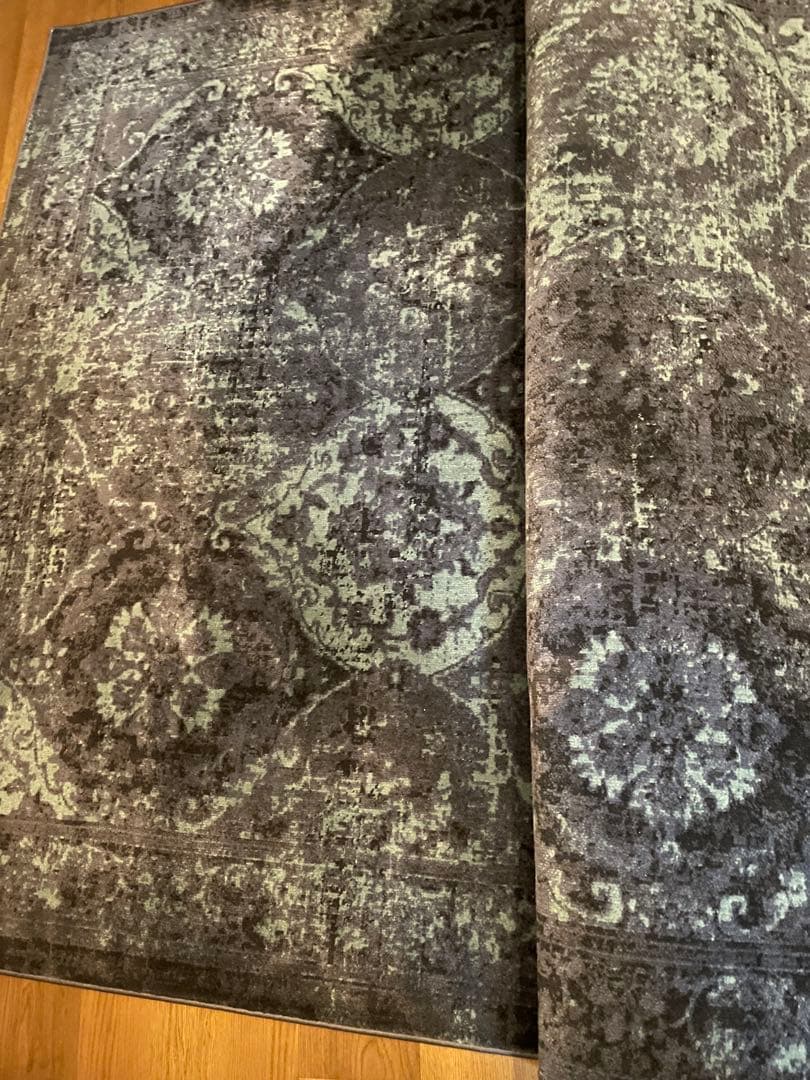 IKEA ラグ　カーペット　ヴォンスベク