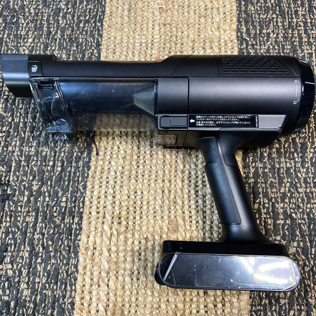 e677☆ Clean Sense iQ ライトチタニウム　掃除機　自動吸引