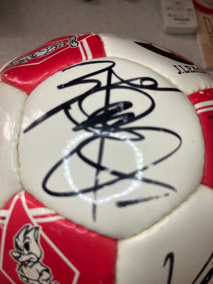 サイン入りボール　浦和レッドダイヤモンズ　1992年