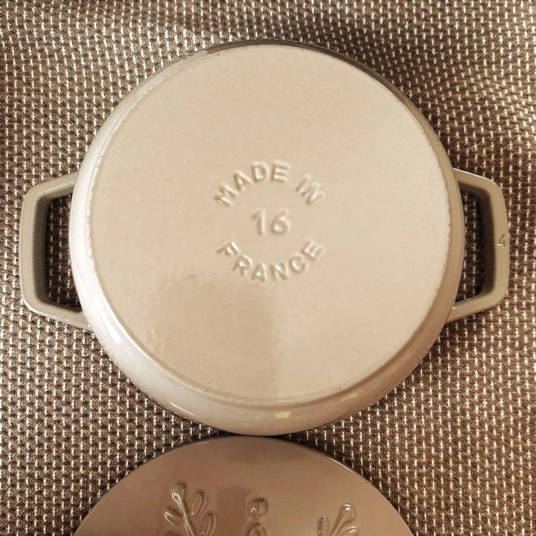 ストウブ リネン16cm 2個セット 希少スノーフレーク ココハン アニマルノブ