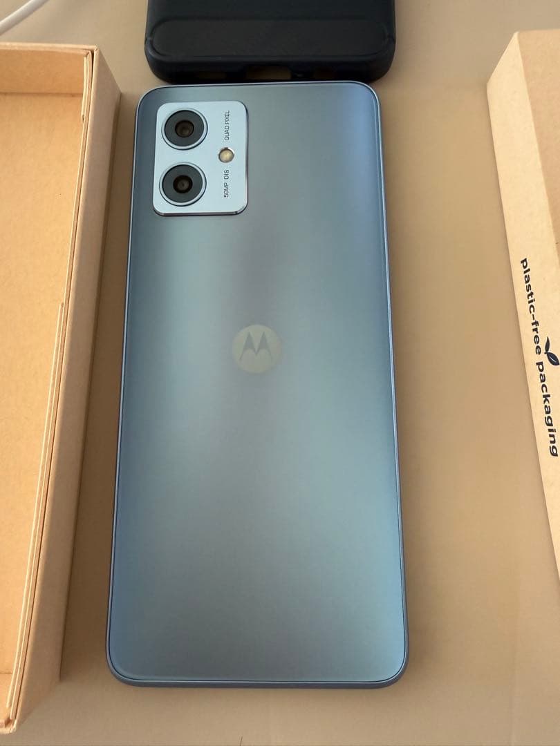 Motorola moto g64y 5G 本体 充電器、ケース付き