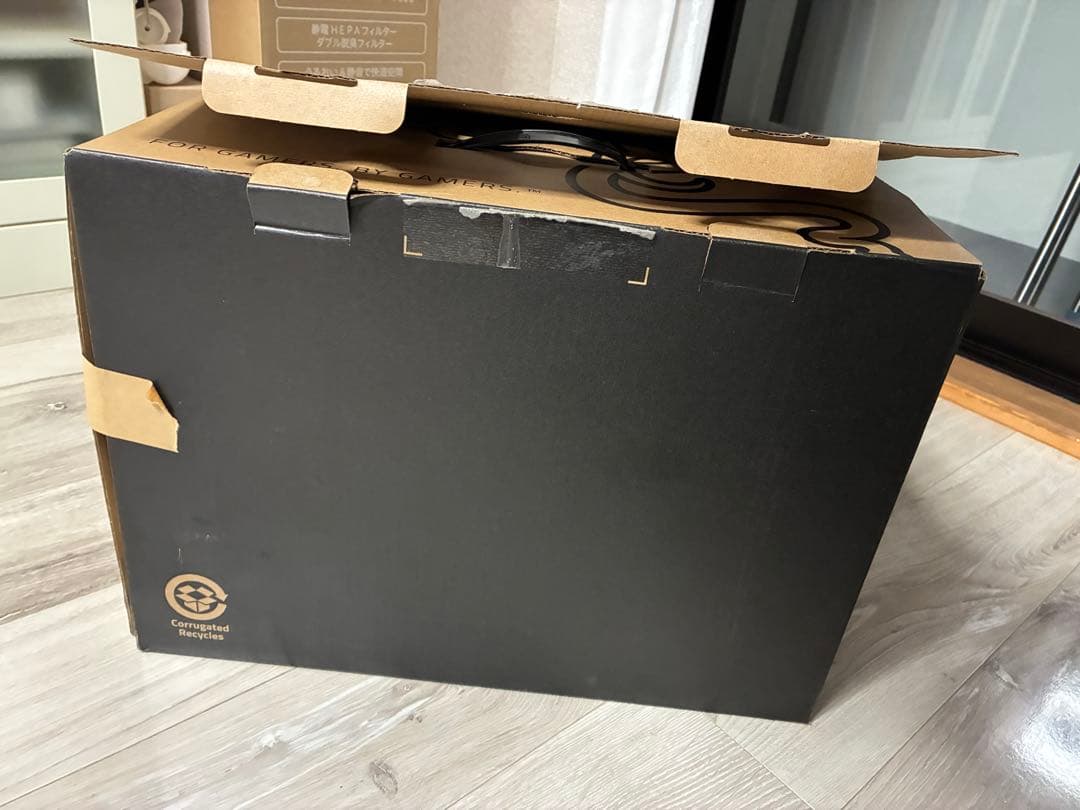 Razer Core X chroma 外付けGPU box 未使用外箱付き