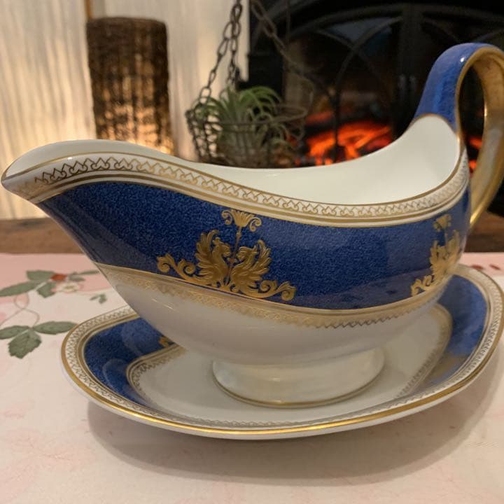 ウェッジウッド コロンビア　パウダーブルー　ソースボード　ソースポット