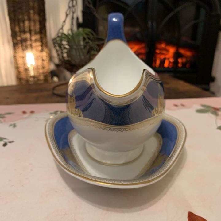 ウェッジウッド コロンビア　パウダーブルー　ソースボード　ソースポット