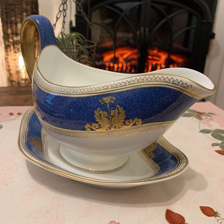 ウェッジウッド コロンビア　パウダーブルー　ソースボード　ソースポット