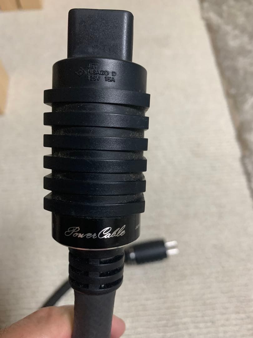 オーディオテクニカ極太電源ケーブル