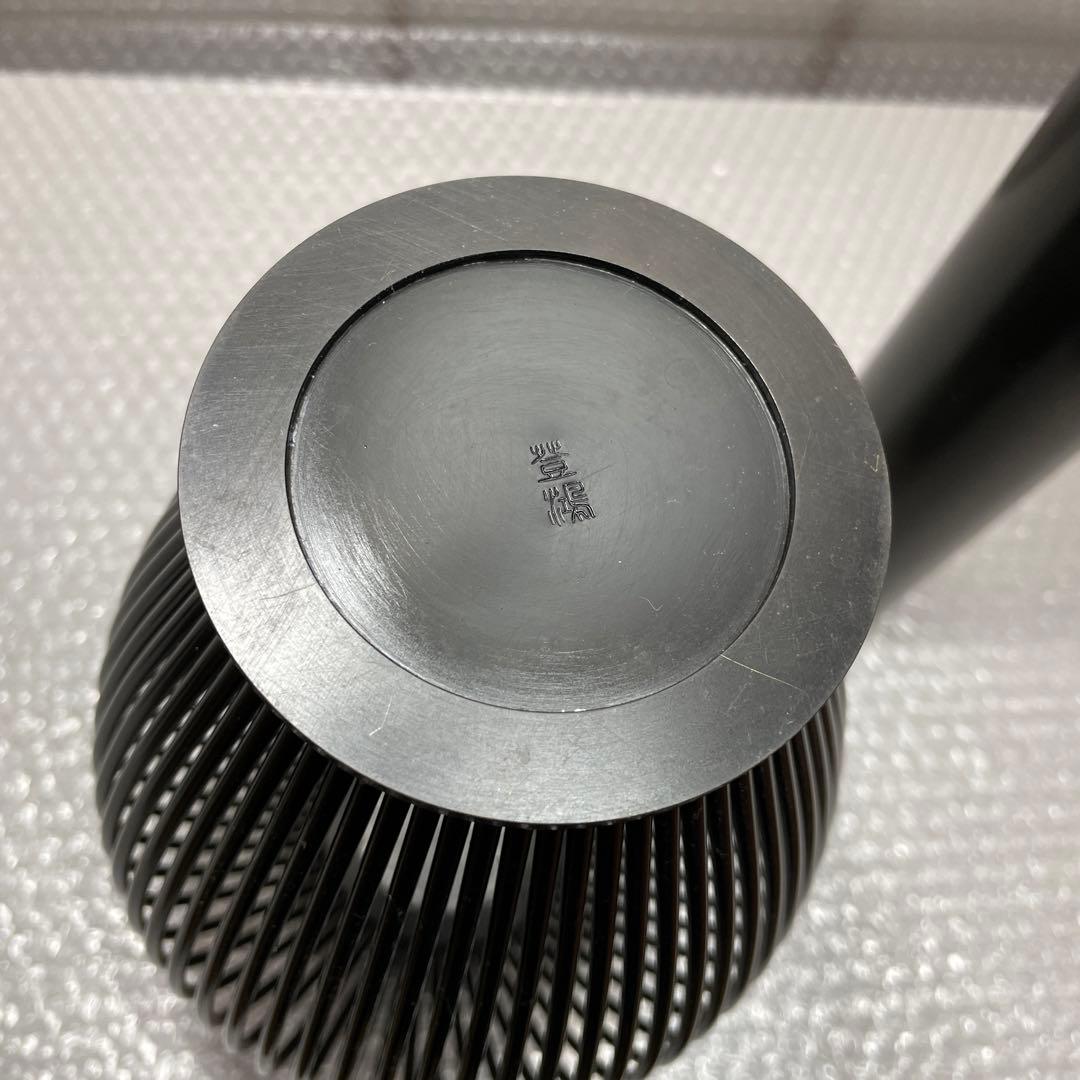 鋳銅 透花瓶 登鴻 透籠式 花瓶