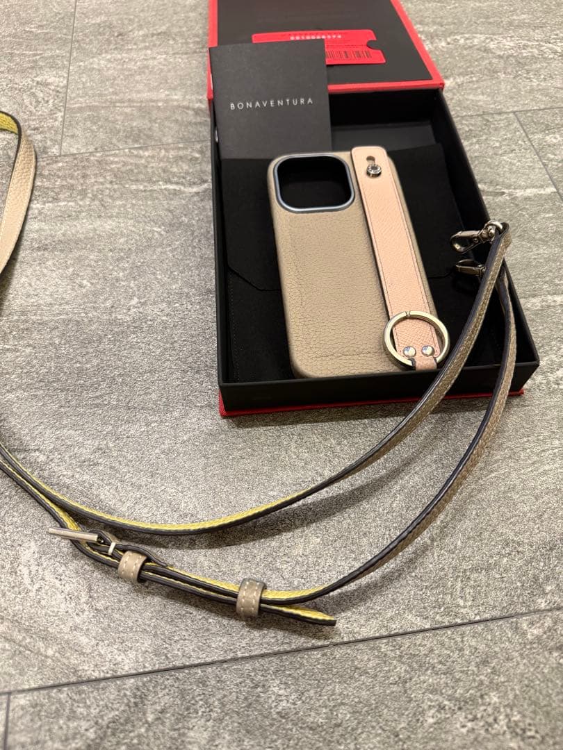 BONAVENTURA グレージュ × シェル iPhone15pro用ケース