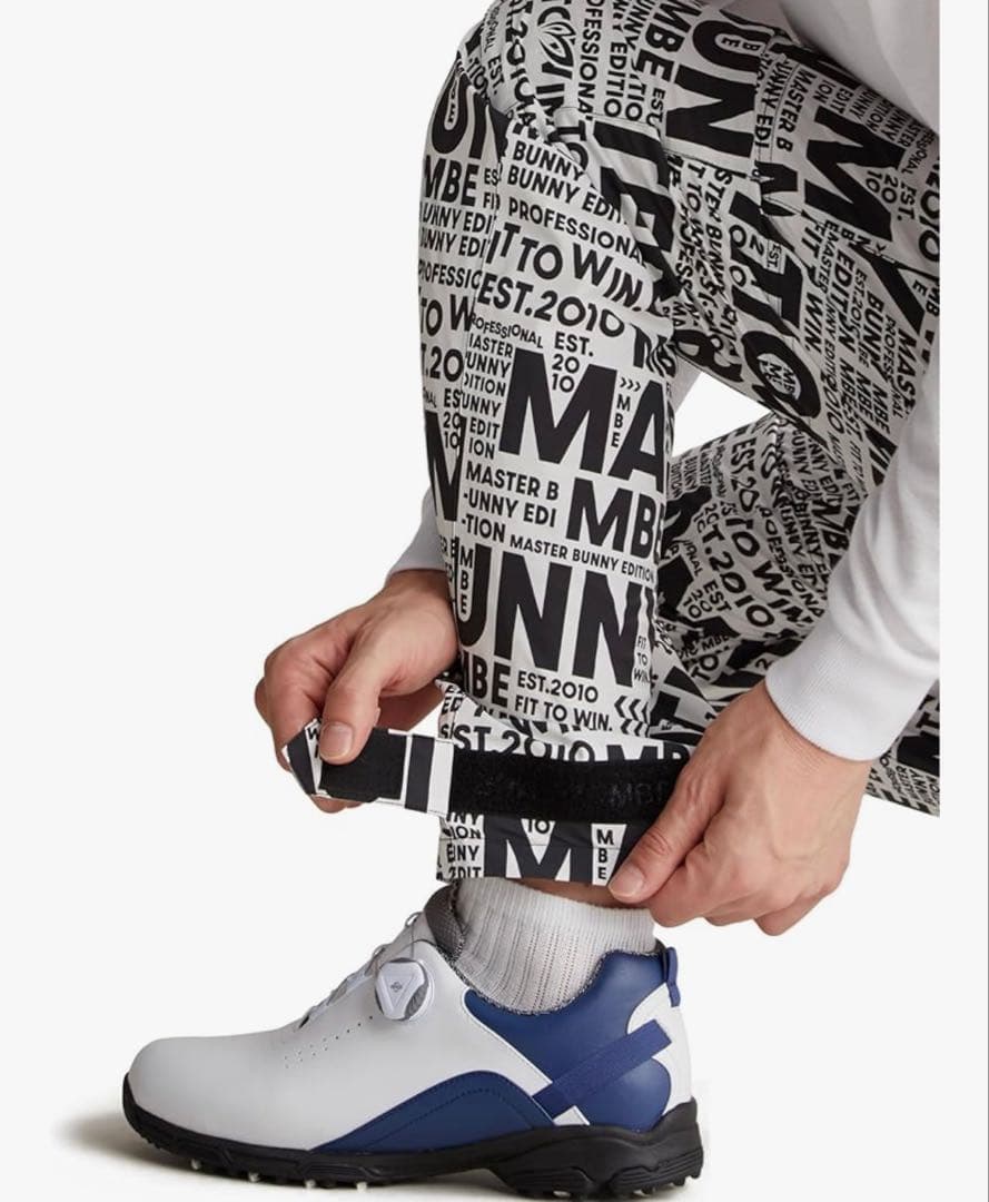 マスターバニーエディション　レインウェア　サイズ4