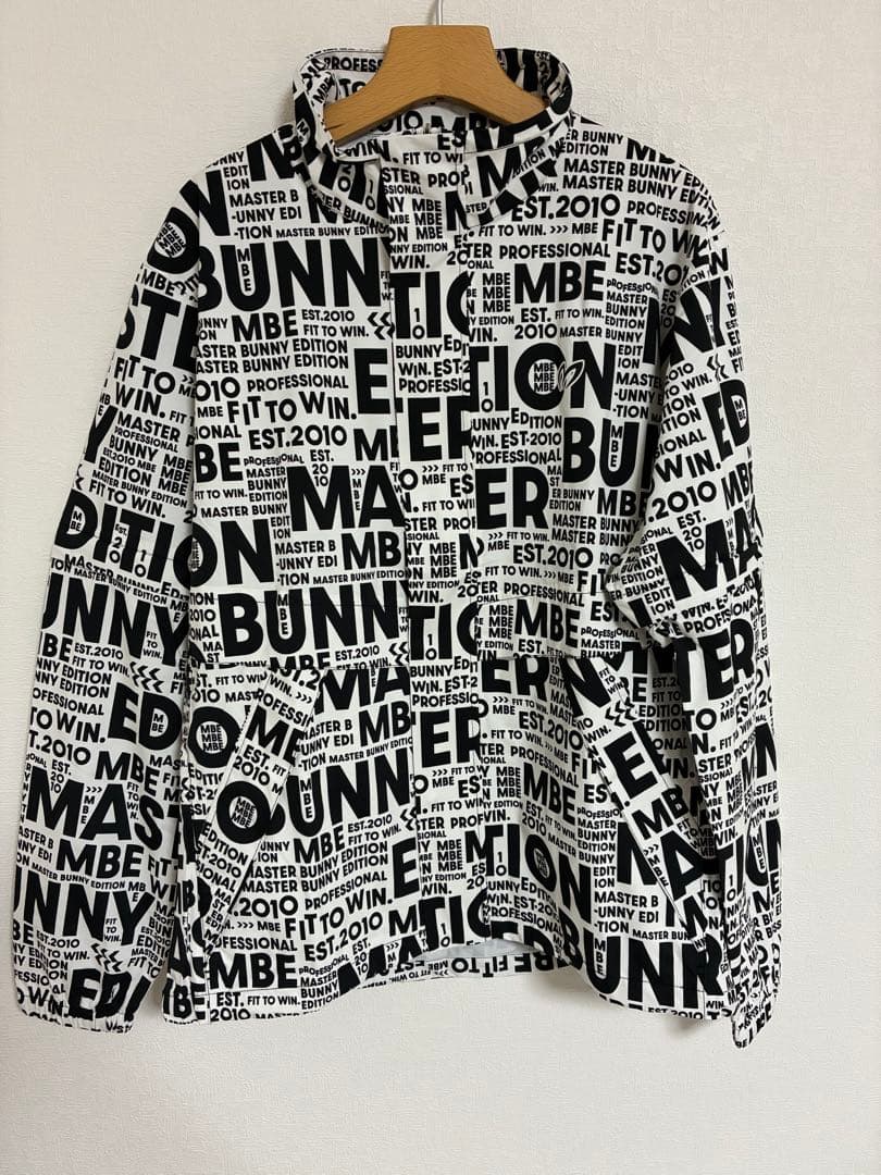 マスターバニーエディション　レインウェア　サイズ4