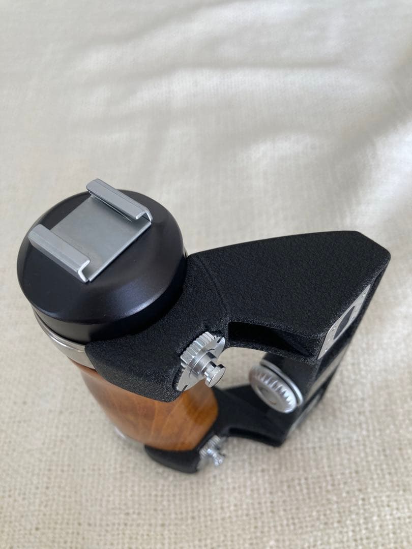 ペンタックス67用グリップ