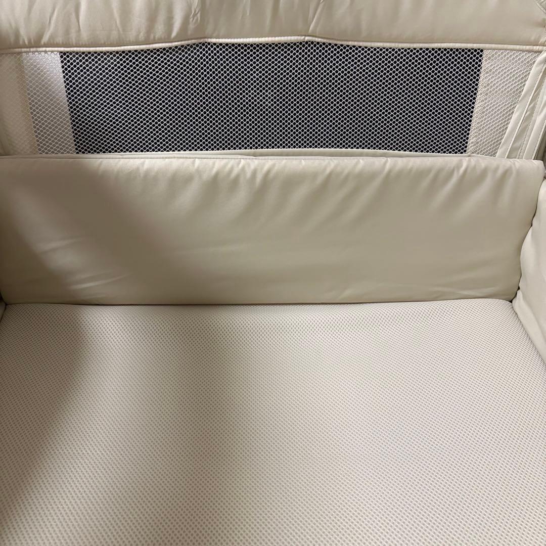 Aprica　アップリカ　ココネルエアー　ベビーベッド　ミルク