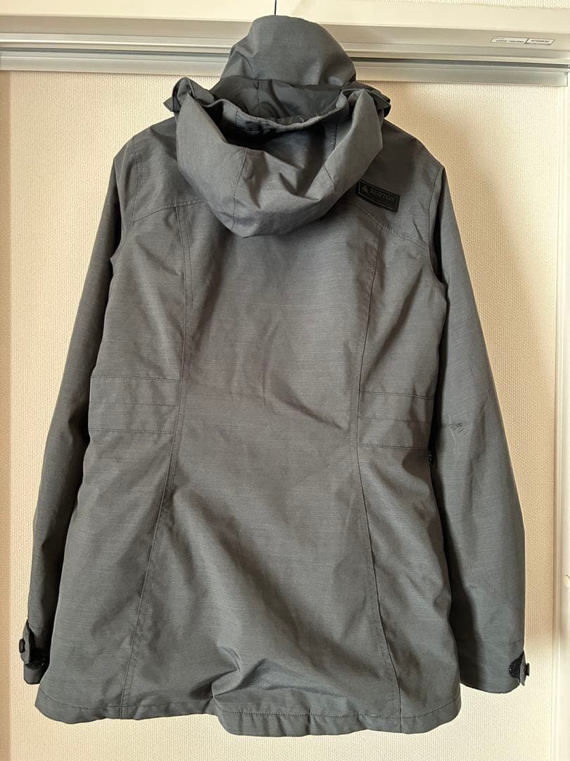 Burton スノーボードジャケット Sサイズ レディース　グレー