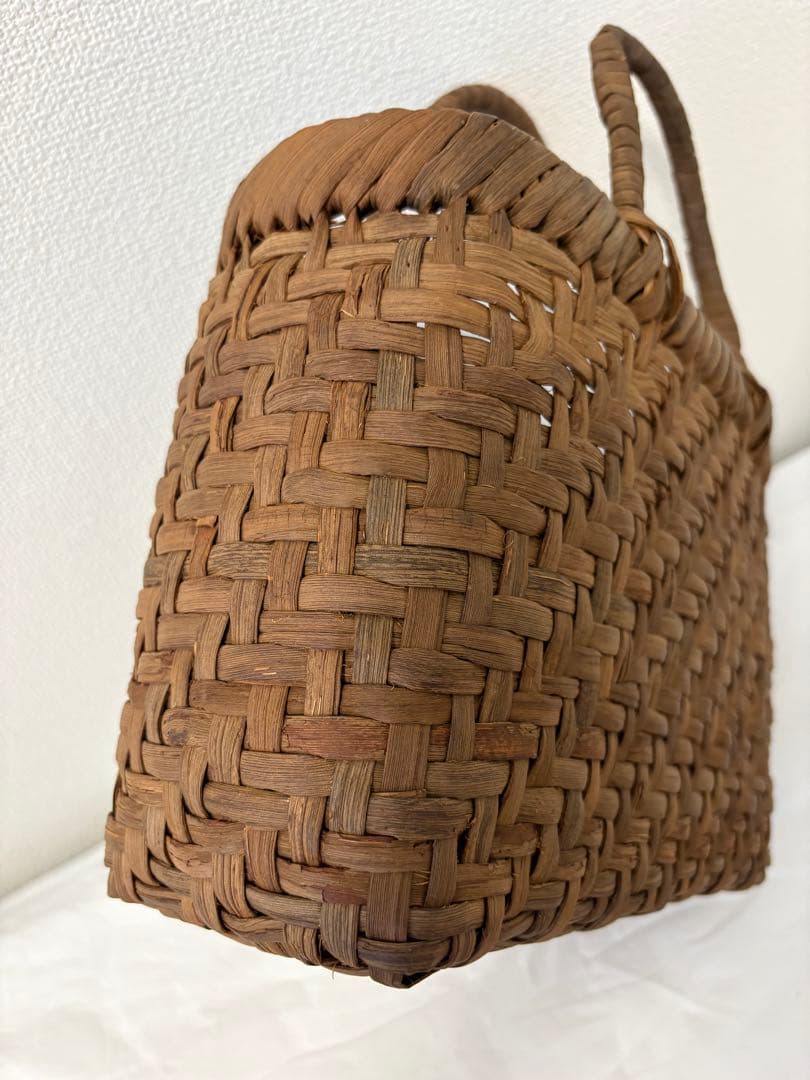 M*O様 特価❗️山葡萄 かごバッグ 未使用品 かご 籠 山ぶどう 職人 手編み
