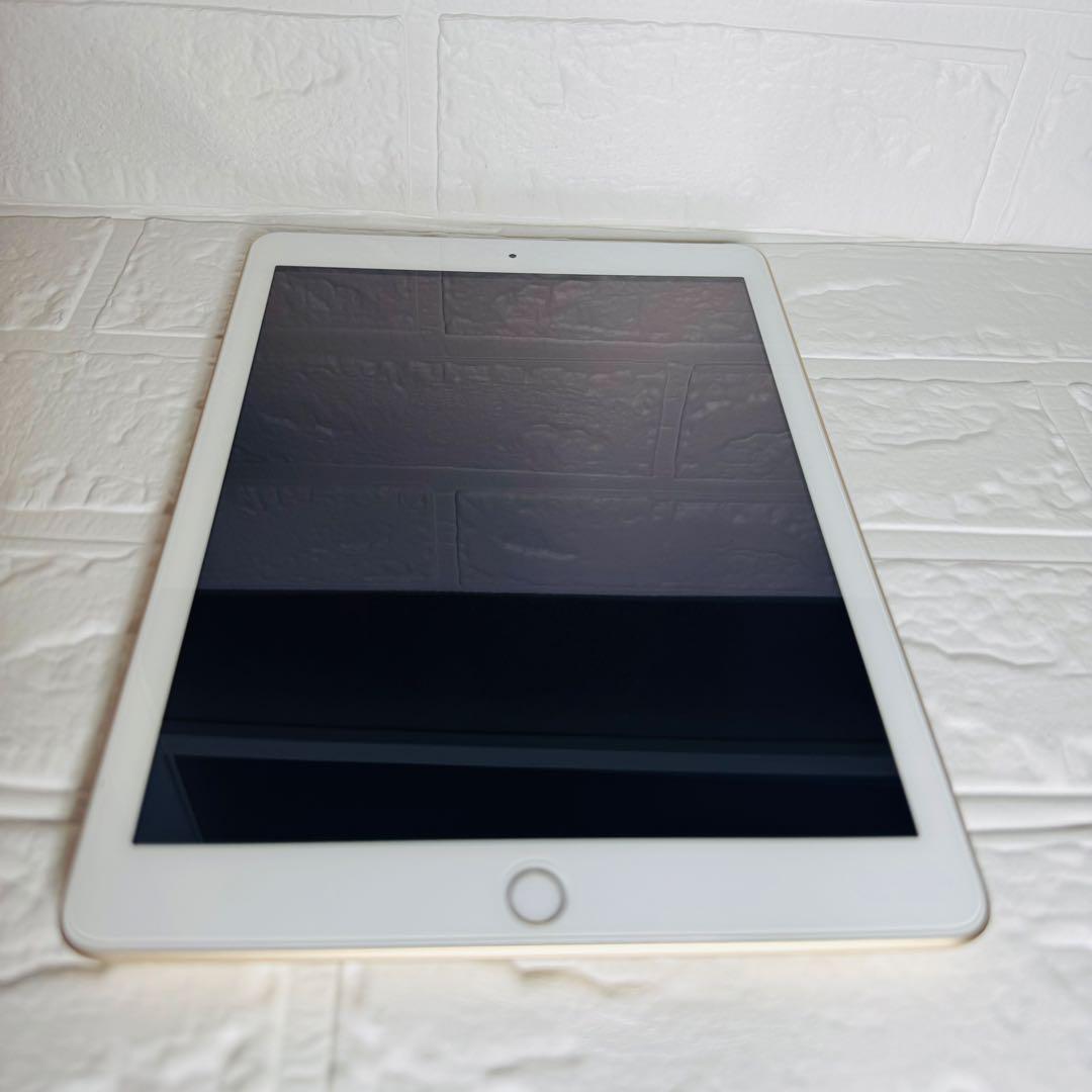 Apple iPad 第5世代 32GB ゴールド 本体