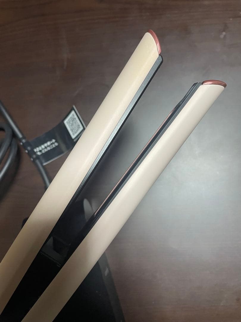 ht01 ストレイトナー　Dyson ドライヤー　アイロン