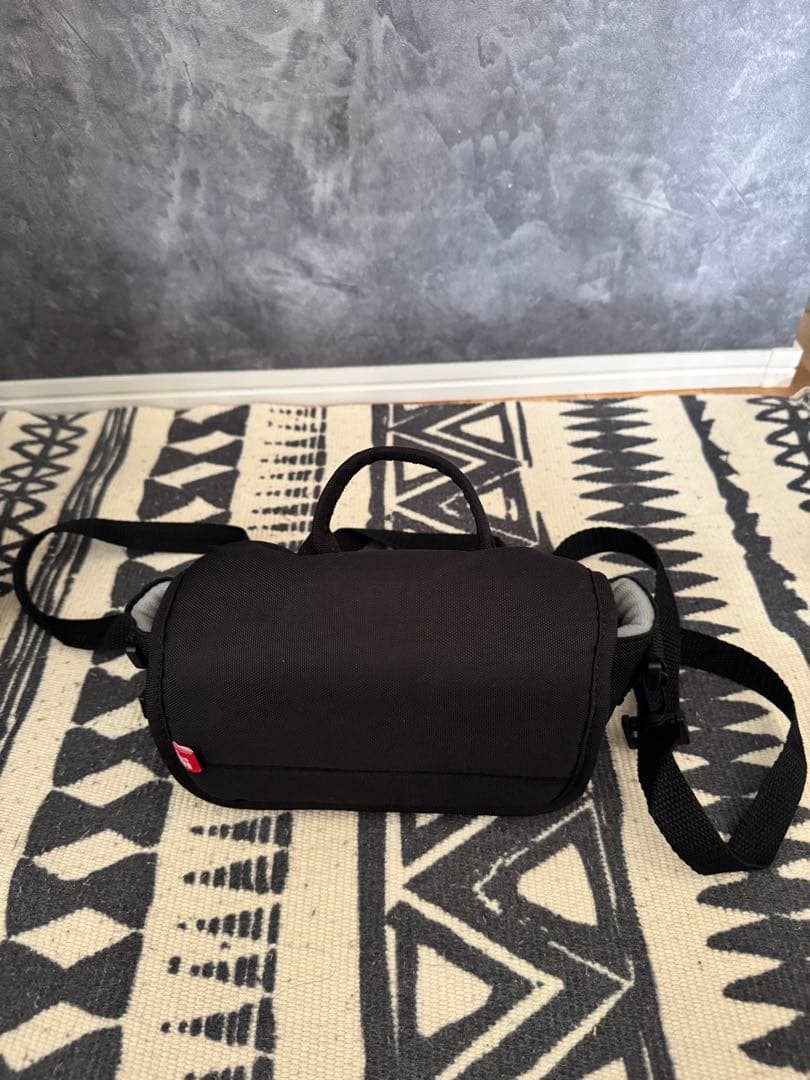 「美品」SONY ハンディカム HDR-CX680