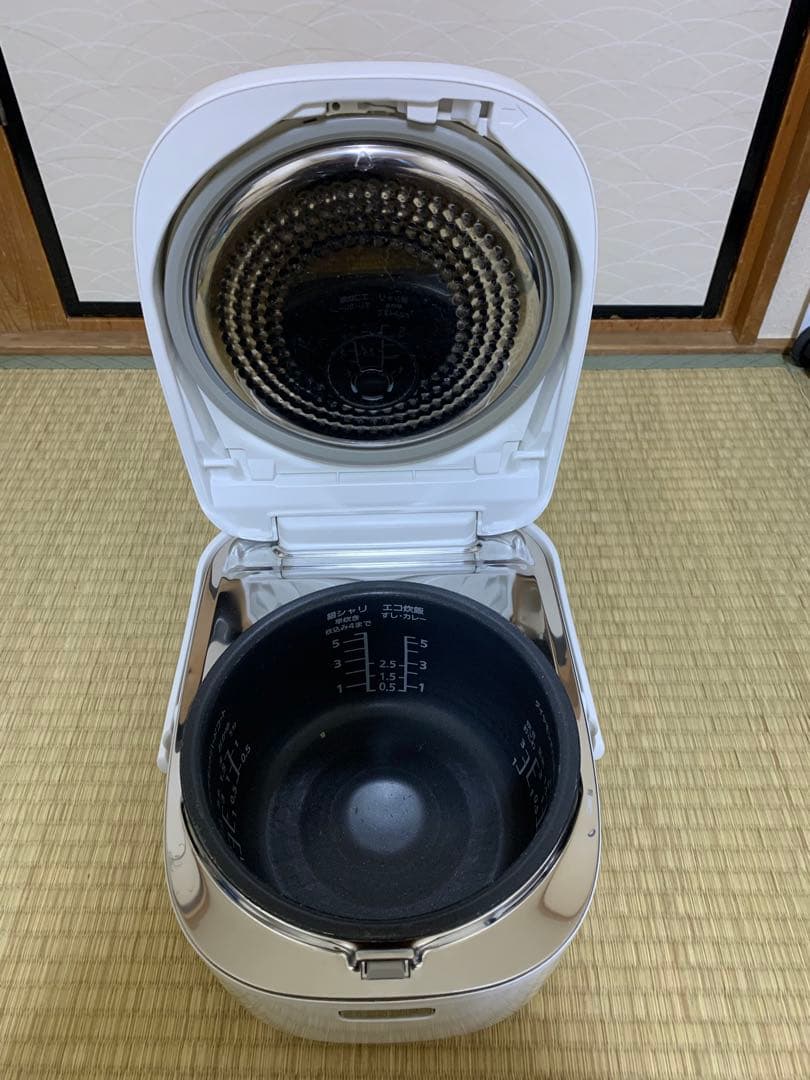 Panasonic IHジャー炊飯器 おどり炊きSR-HX108 5.5合