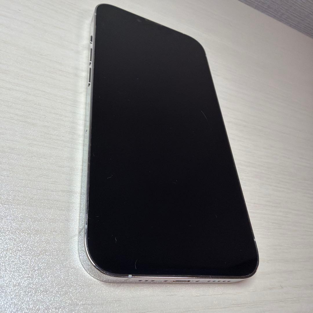 iPhone 13 Pro 256GB シルバー SIMフリー カメラ注意あり