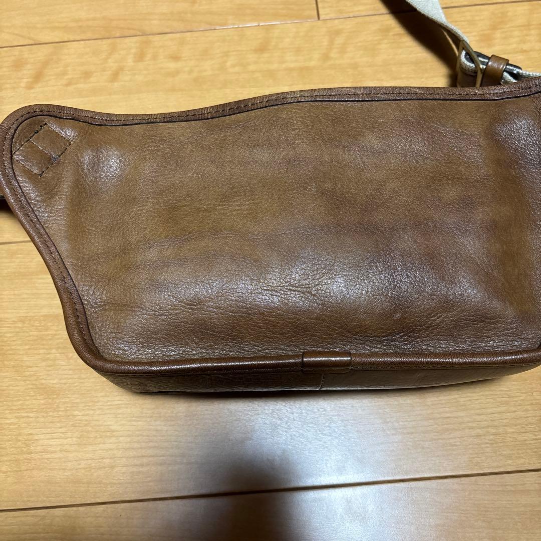 土屋鞄　ボディバッグ