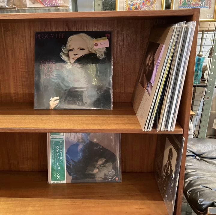 デンマーク　ビンテージ　シェルフ　レコードラック　棚