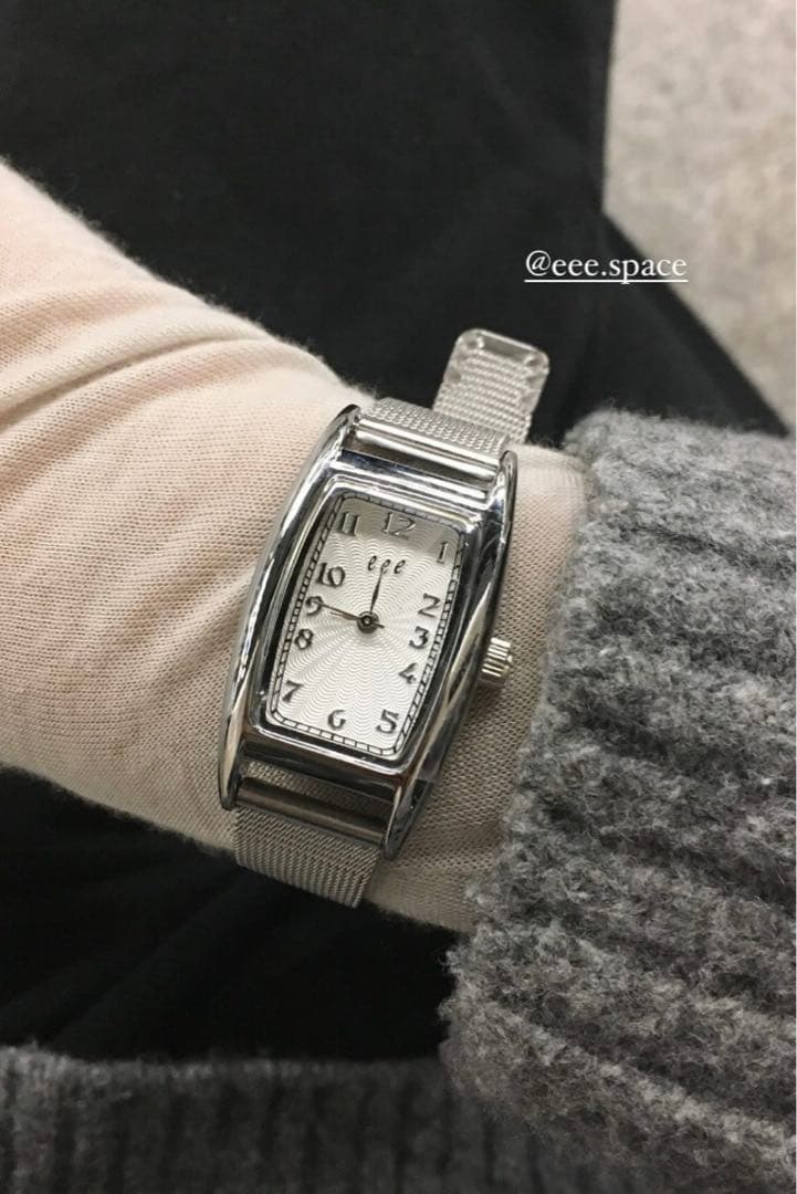 eee.space 時計　ウォッチ　musinsa smyeon